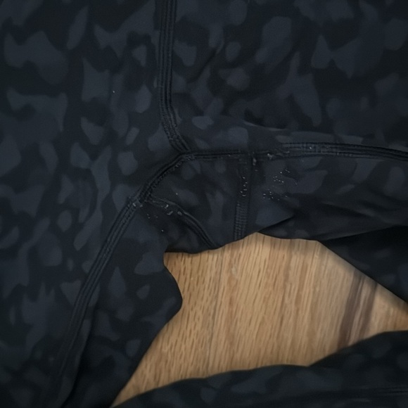 Lululemon | Align Black Cheetah Cropped Leggings | size 6 - Picture 3 of 6
